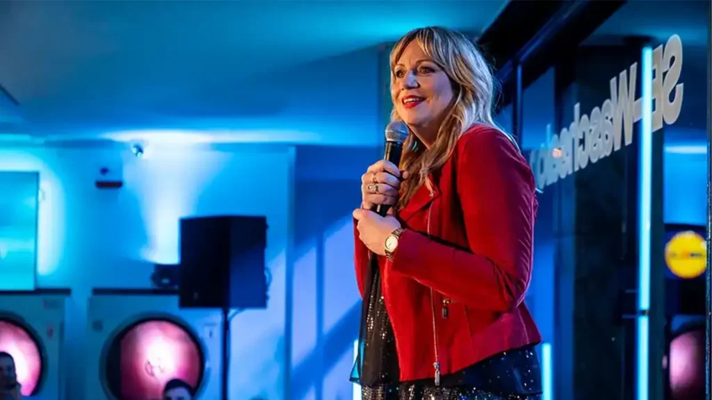 NightWash auf RTLZWEI: Mirja Regensburg in Folge 4