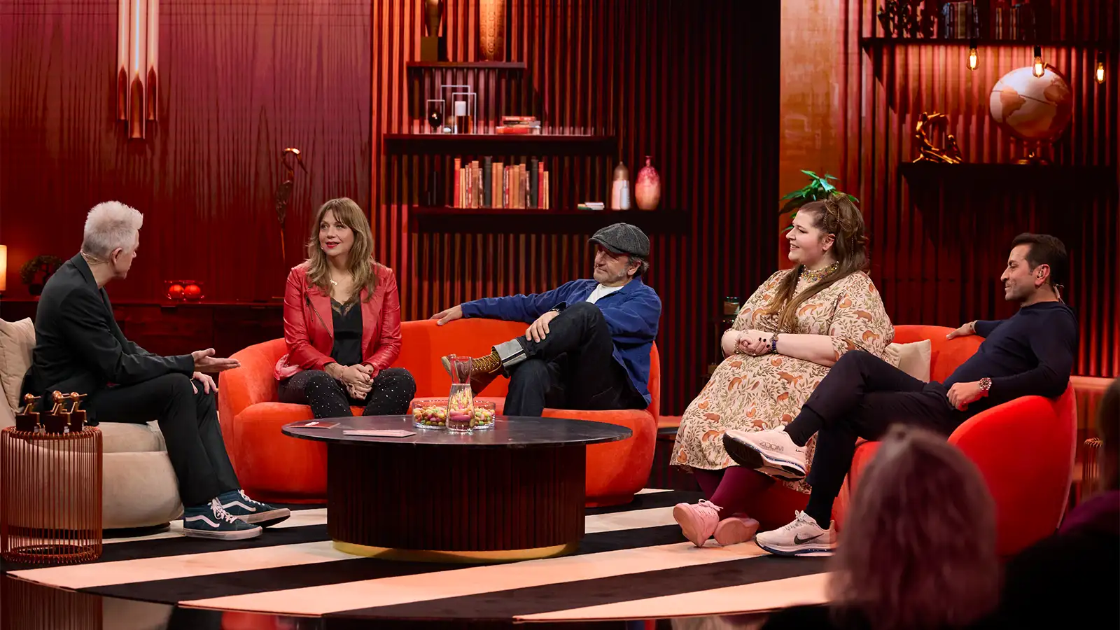 mirja regensburg talkrunde bei michael mittermeier br